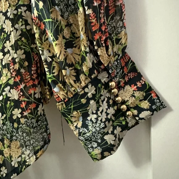 H&M mock neck patterned blouse - Picture 4 of 5